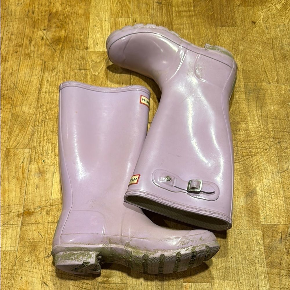 Hunter Pastel Purple Tall Rain Boots - Picture 2 of 3